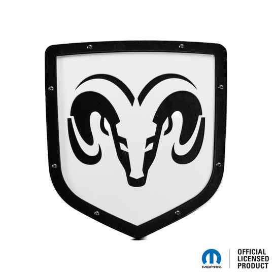 Emblema con escudo estilo cabeza 1 de RAM® con licencia oficial: compatible con modelos RAM® 1500, 2500 y 3500 del 2009 al 2018