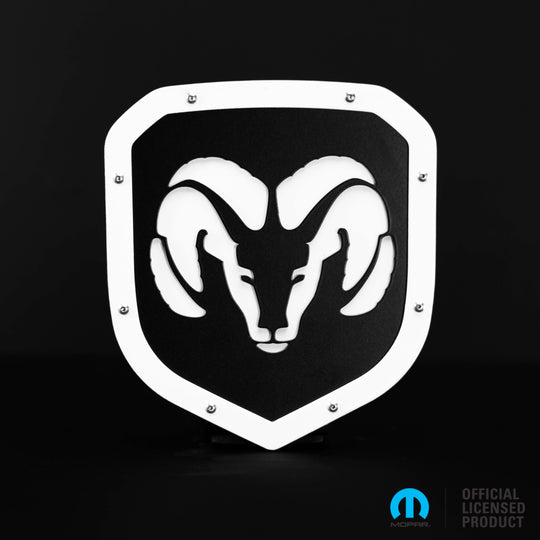 Emblema con escudo estilo cabeza 2 con licencia oficial de RAM®: compatible con la parrilla de los modelos RAM® 1500, 2500 y 3500 de 2013 a 2018