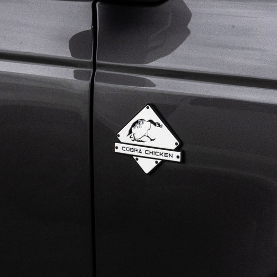 Emblema Cobra Chicken Bronco® (par) - Aluminio recubierto de polvo - Totalmente personalizable - Se adapta a Bronco® Outer Banks®