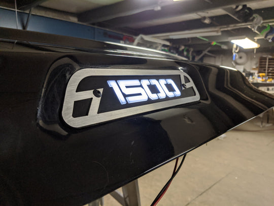 Reemplazos de emblemas de capó sin LED: se adapta a Ram® 2019+ de quinta generación - 1500
