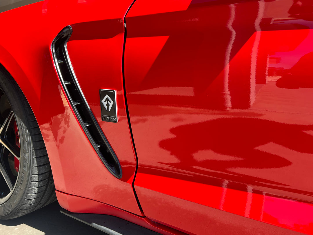 Emblema rectangular de diseño personalizado: se adapta a la parrilla o la tapa del maletero del Mustang® 2015+: cargue su diseño