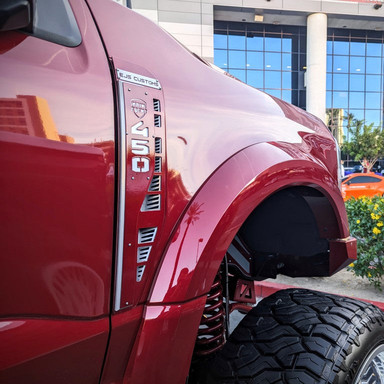 Badges de remplacement personnalisés pour garde-boue pour le Ford® Super Duty® 2023+ - Entièrement personnalisables - LED