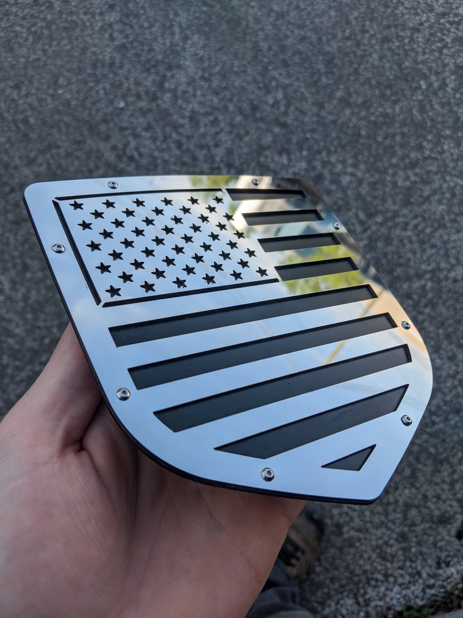 Ready to Ship - Polished American Flag Grille and Tailgate Set - Fits 2013-2018 Ram®